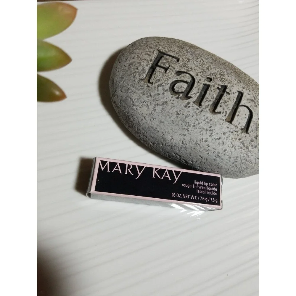 mary‎ kay Signature Lip Creme